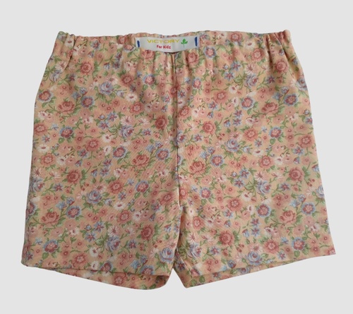 Flower-Shorts